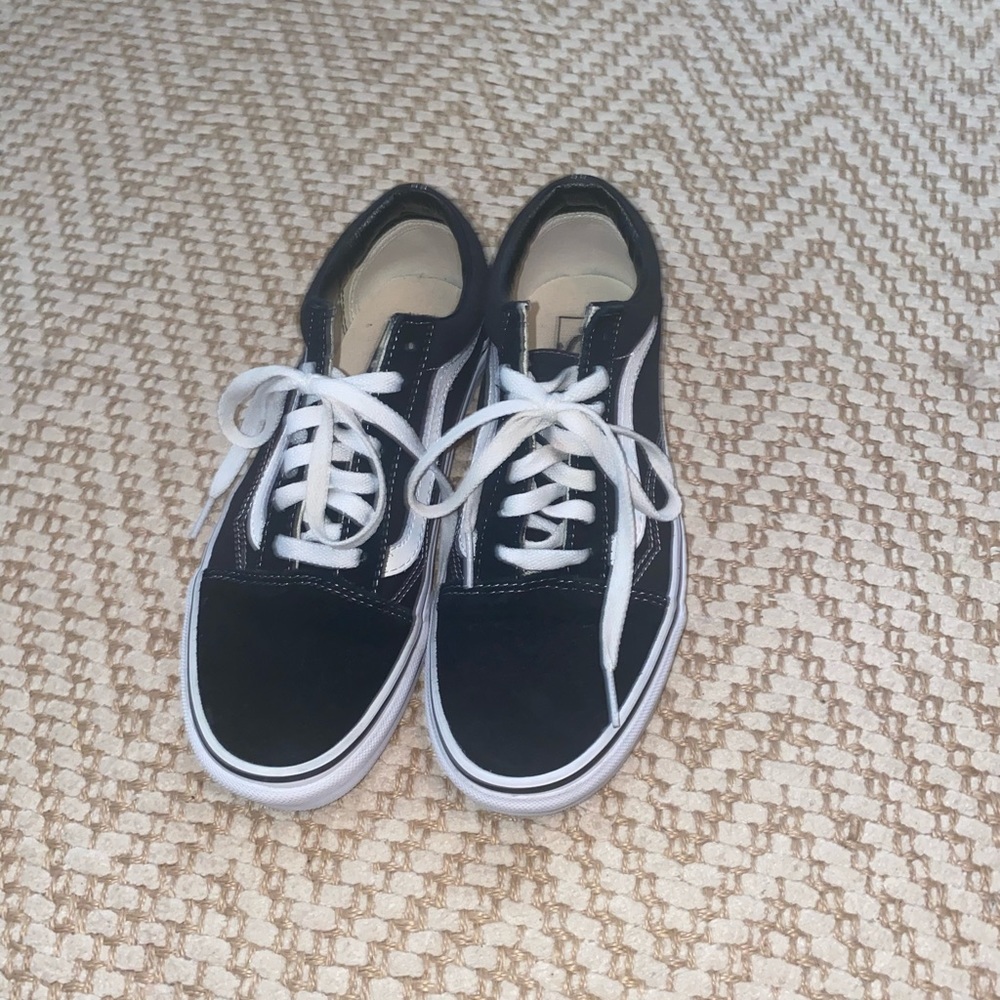 BRAND NEW black and white vans